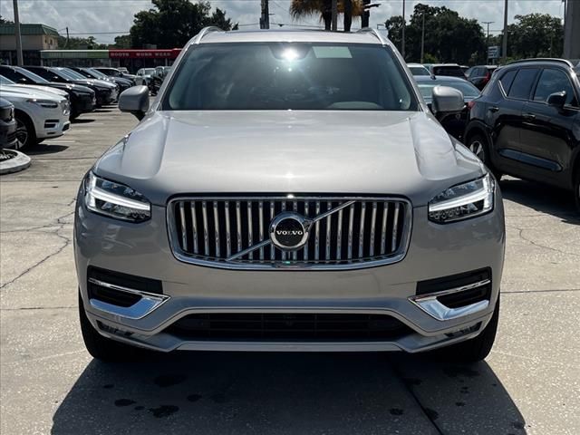 2025 Volvo XC90 Core