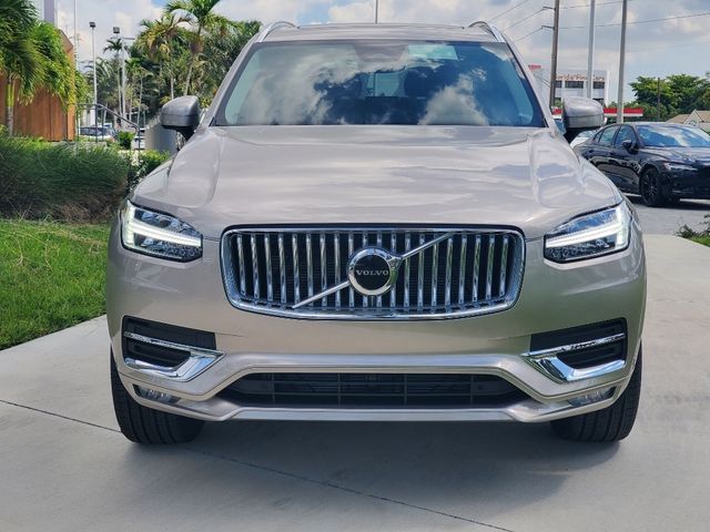 2025 Volvo XC90 Core