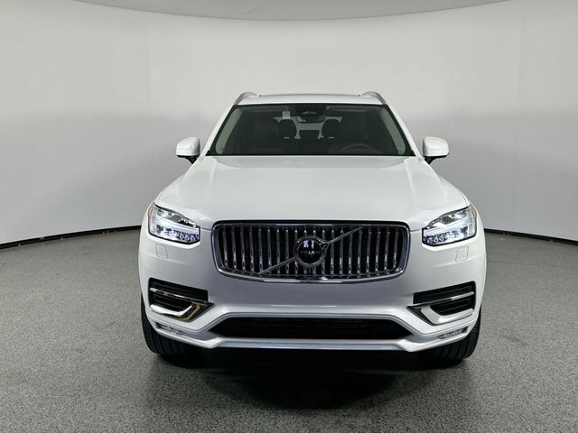 2025 Volvo XC90 Core