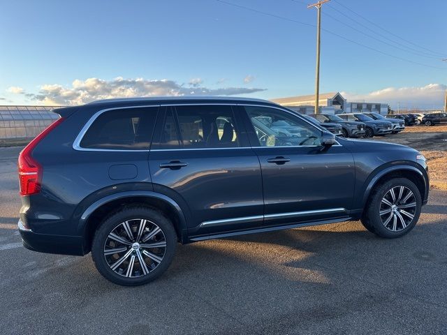 2025 Volvo XC90 Core