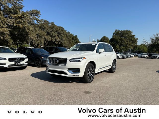 2025 Volvo XC90 Core