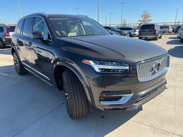 2025 Volvo XC90 Core