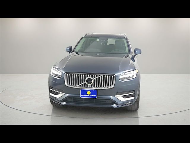 2025 Volvo XC90 Core