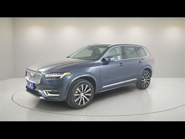 2025 Volvo XC90 Core