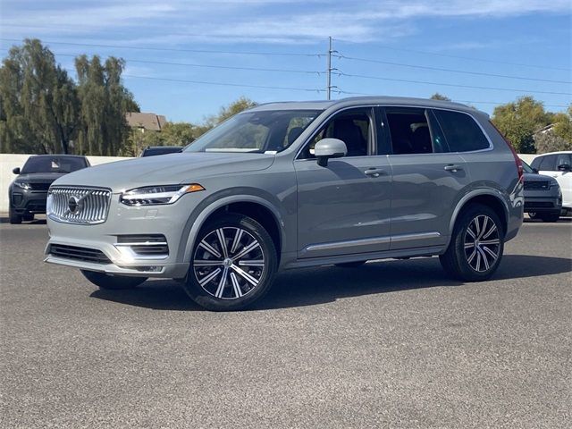 2025 Volvo XC90 Core