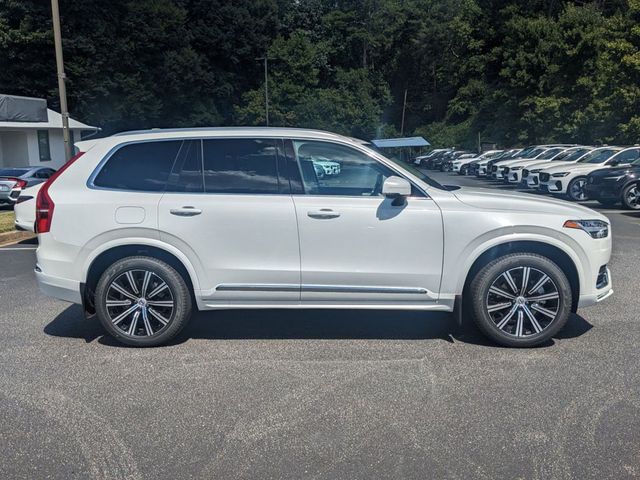 2025 Volvo XC90 Core