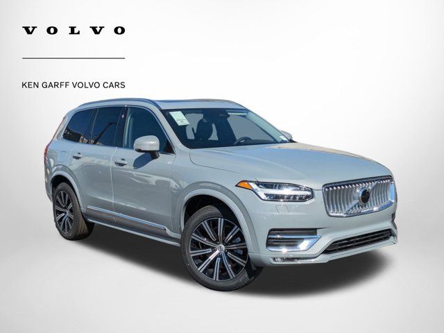 2025 Volvo XC90 Core