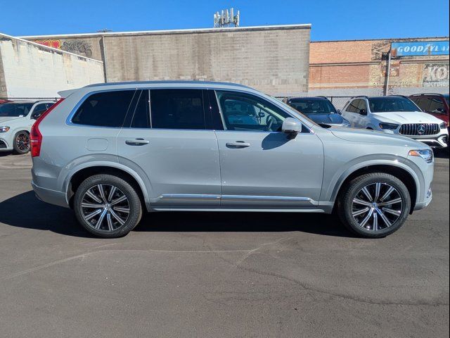 2025 Volvo XC90 Core