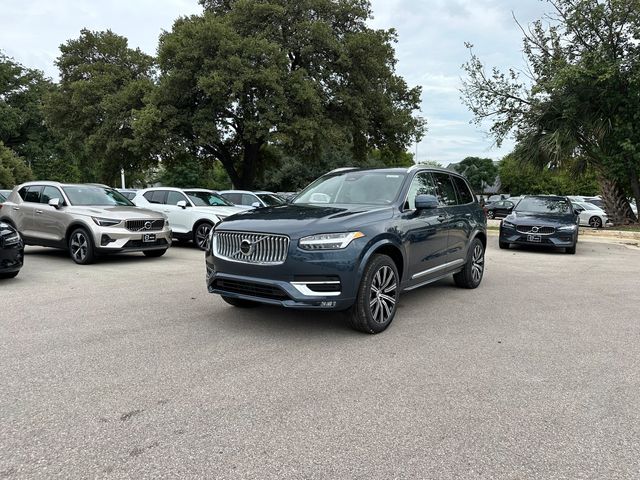 2025 Volvo XC90 Core