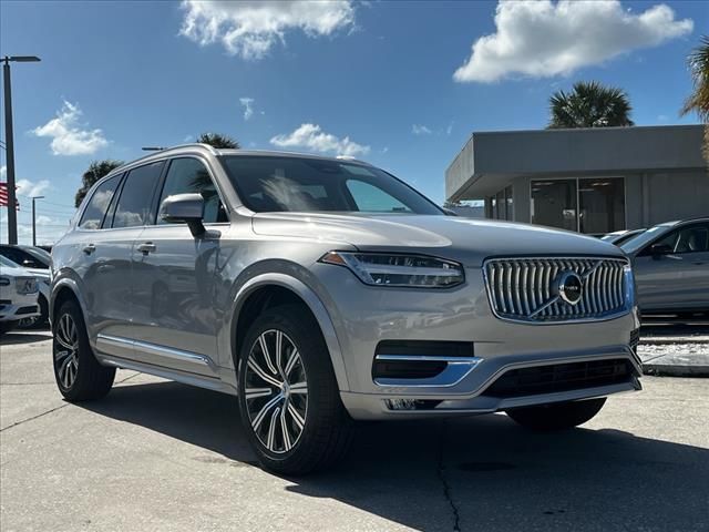 2025 Volvo XC90 Core