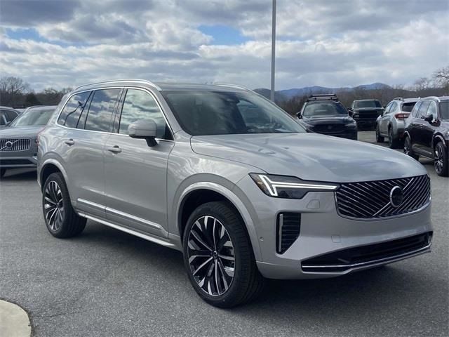 2025 Volvo XC90 Plus