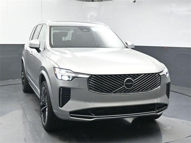 2025 Volvo XC90 Plus