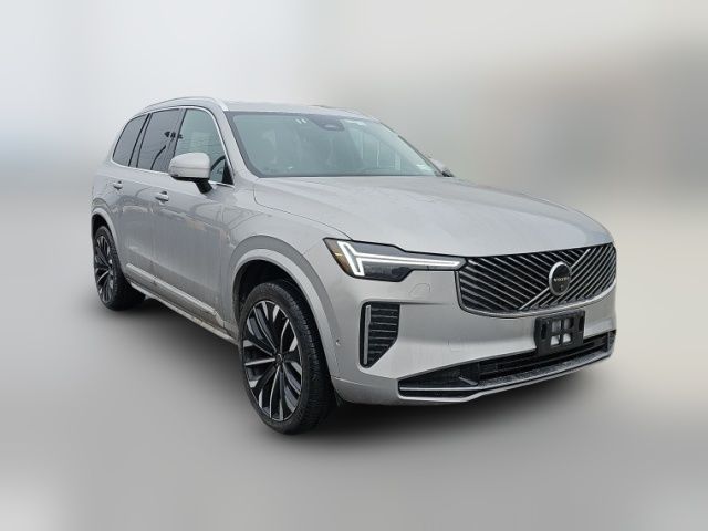 2025 Volvo XC90 Plus