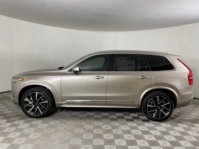 2025 Volvo XC90 Plus