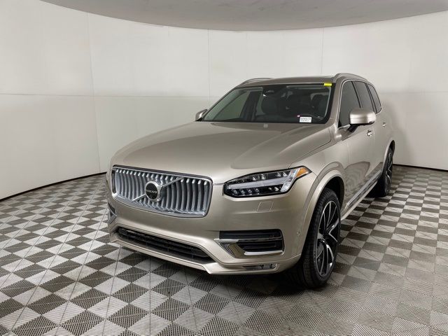 2025 Volvo XC90 Plus