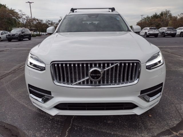 2025 Volvo XC90 Plus