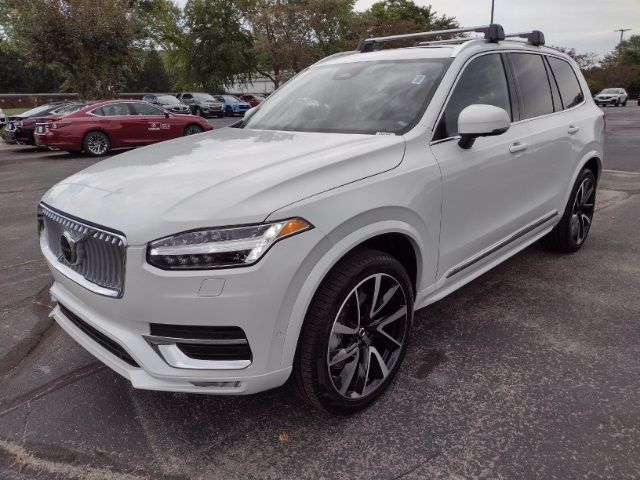 2025 Volvo XC90 Plus