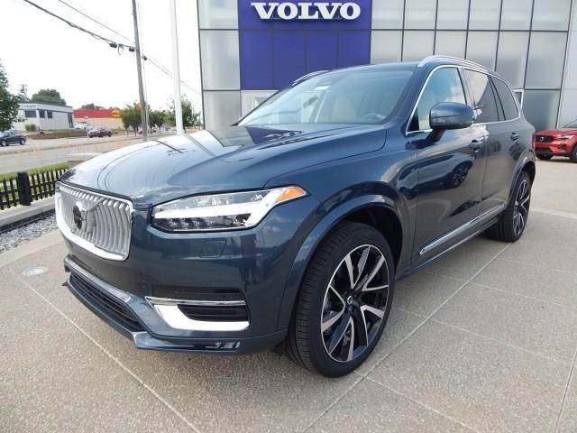 2025 Volvo XC90 Plus