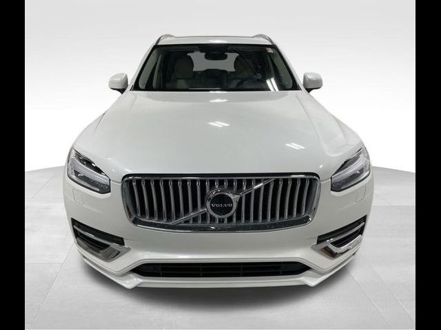 2025 Volvo XC90 Plus