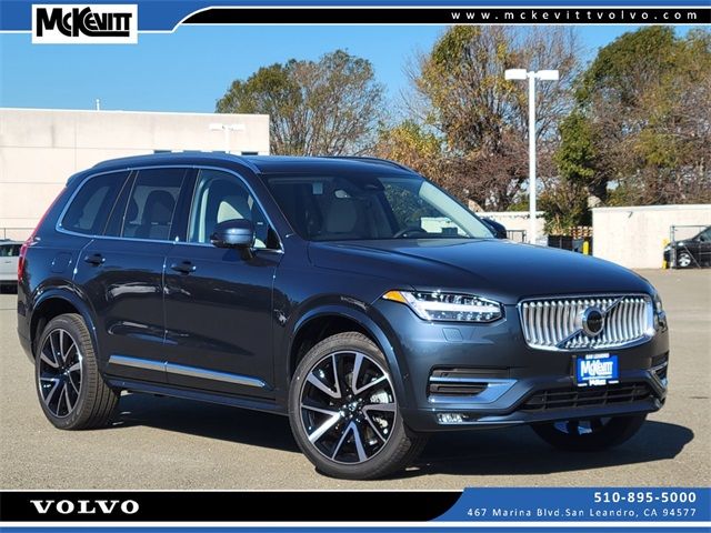 2025 Volvo XC90 Plus