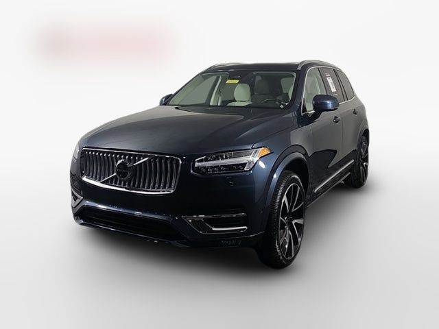 2025 Volvo XC90 Plus