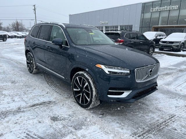 2025 Volvo XC90 Plus