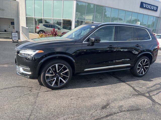 2025 Volvo XC90 Plus