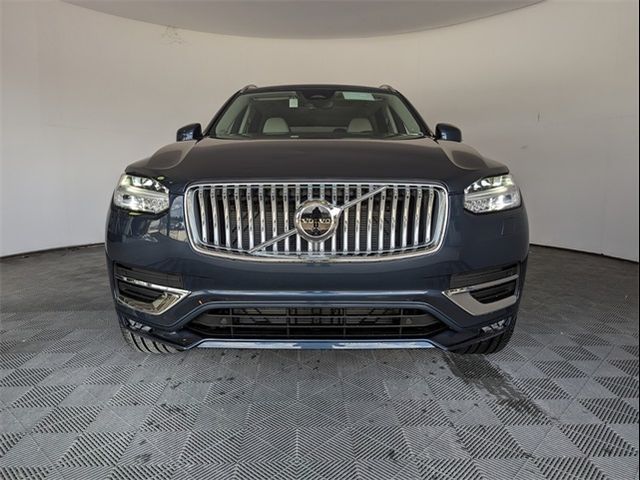 2025 Volvo XC90 Plus