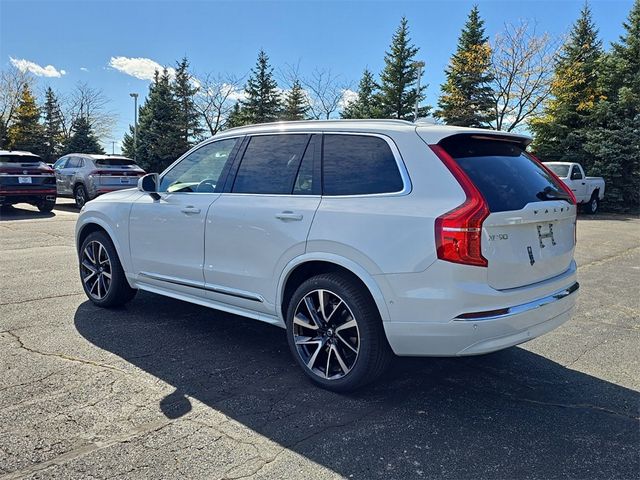 2025 Volvo XC90 Plus