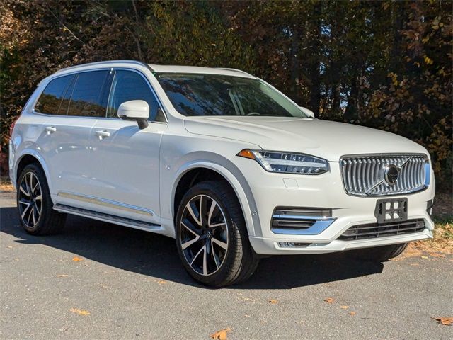 2025 Volvo XC90 Plus