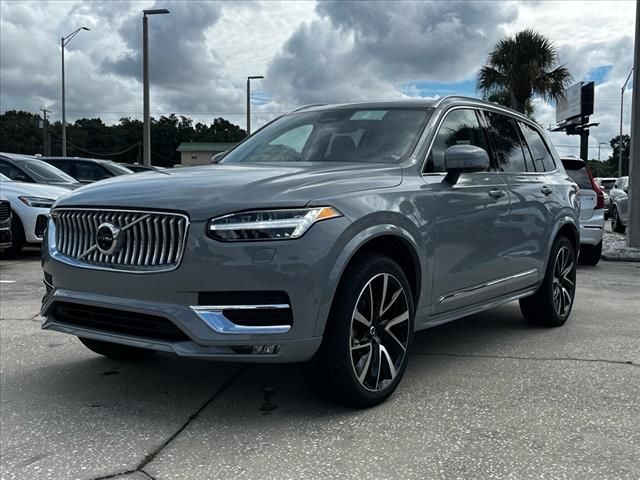 2025 Volvo XC90 Plus