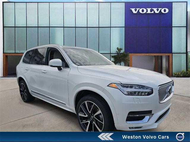 2025 Volvo XC90 Plus