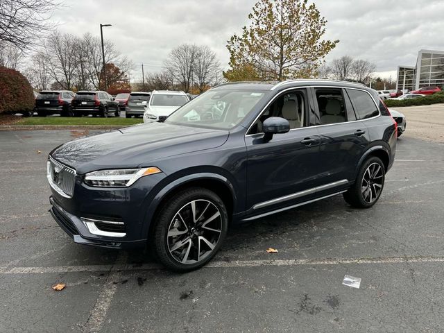 2025 Volvo XC90 Plus