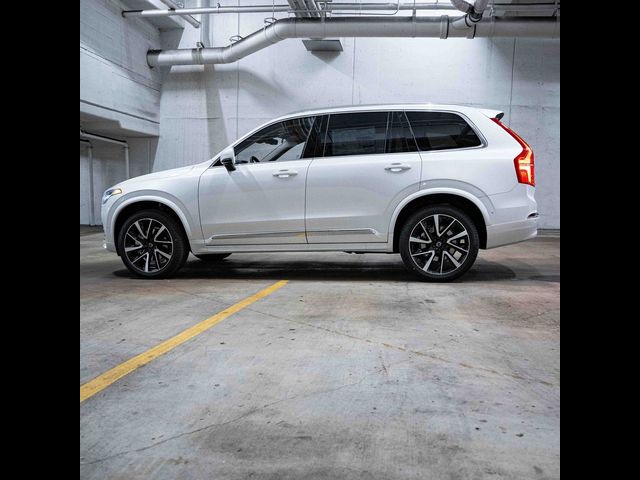 2025 Volvo XC90 Plus