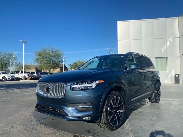 2025 Volvo XC90 Plus