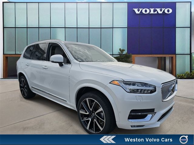 2025 Volvo XC90 Plus