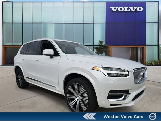 2025 Volvo XC90 Plus