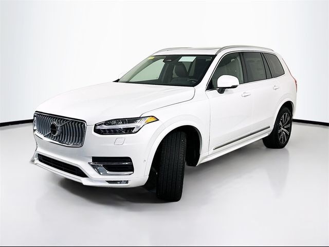 2025 Volvo XC90 Plus