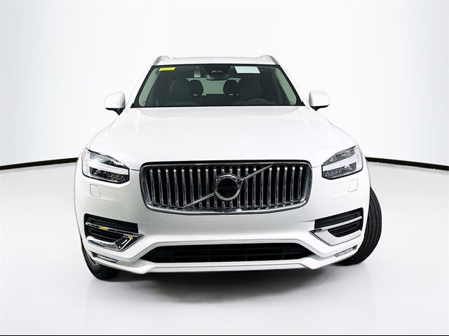 2025 Volvo XC90 Plus