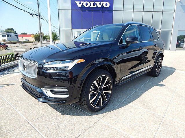 2025 Volvo XC90 Plus