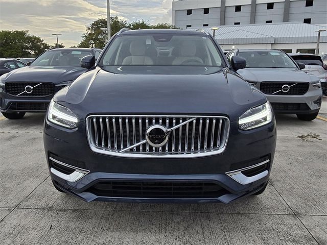 2025 Volvo XC90 Plus