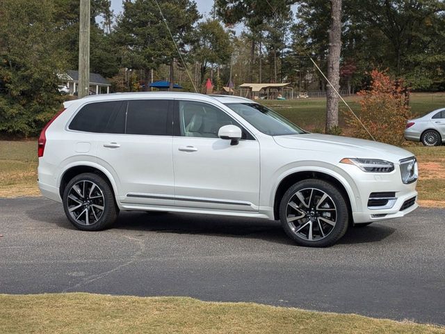 2025 Volvo XC90 Plus