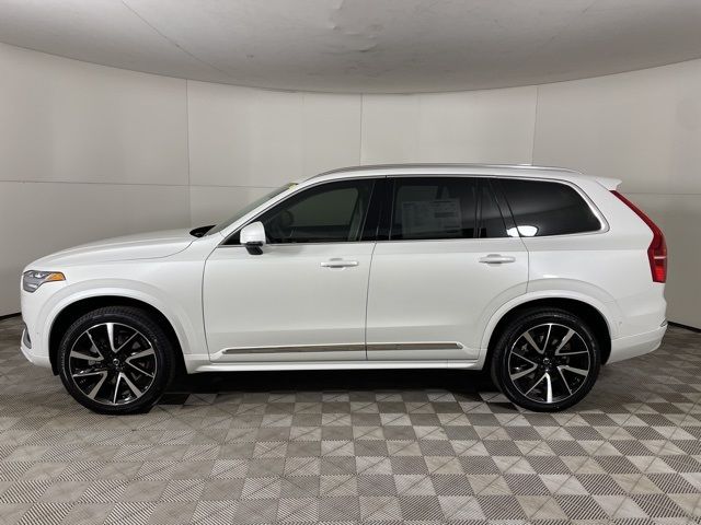 2025 Volvo XC90 Plus