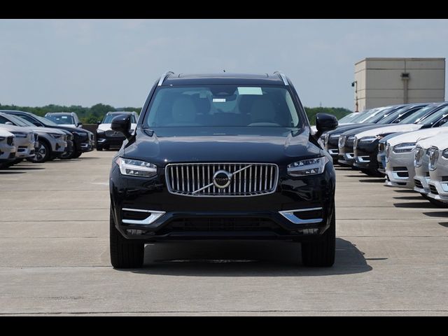 2025 Volvo XC90 Plus