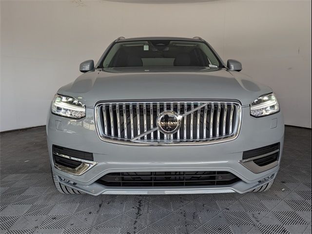 2025 Volvo XC90 Plus