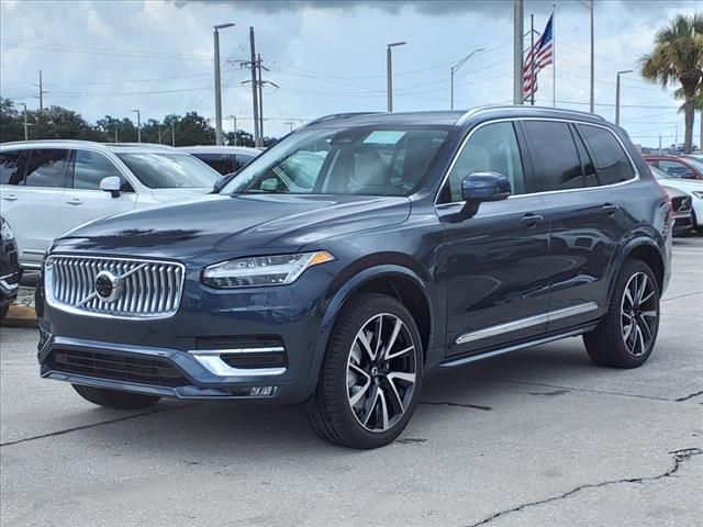 2025 Volvo XC90 Plus