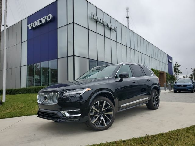 2025 Volvo XC90 Plus