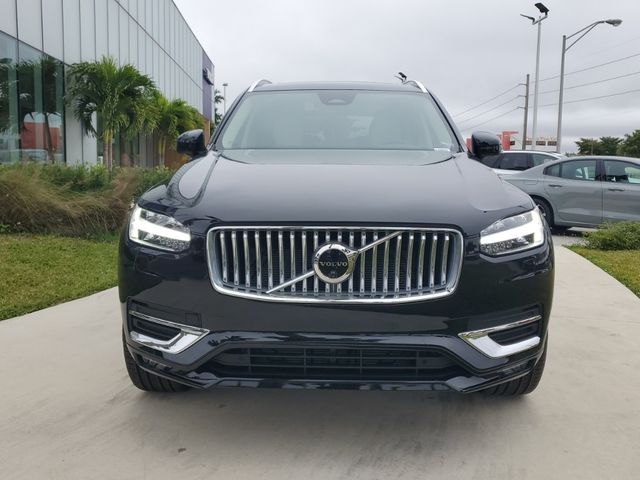 2025 Volvo XC90 Plus