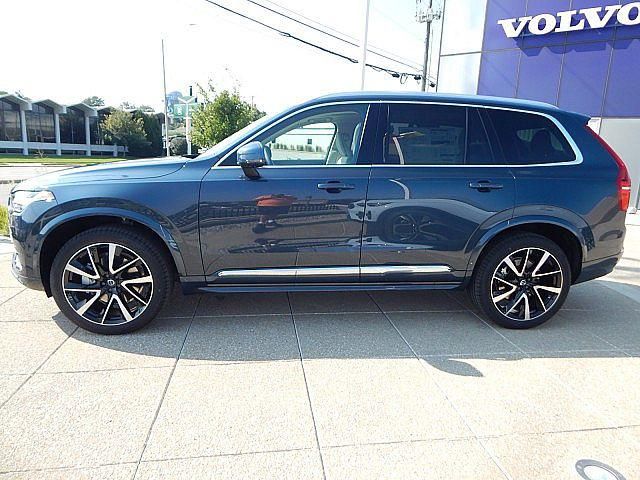 2025 Volvo XC90 Plus