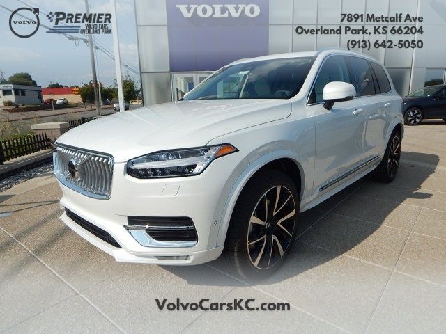 2025 Volvo XC90 Plus